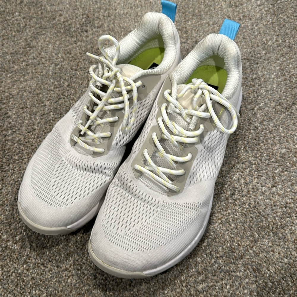 Strike Mvmnt Haze Trainer - US Men’s Size 12